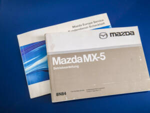 Immagine 47/50 di Mazda MX-5 1.8 (1999)