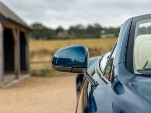 Imagen 21/68 de Aston Martin Vanquish Volante (2014)