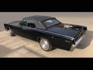 Image 11/12 de Lincoln Continental Convertible (1966)