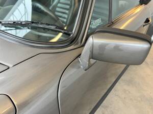 Image 25/71 de Porsche 911 SC 3.0 (1983)