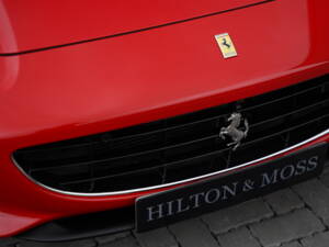 Image 38/50 of Ferrari California (2010)
