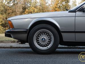 Immagine 6/20 di BMW 628 CSi (1983)
