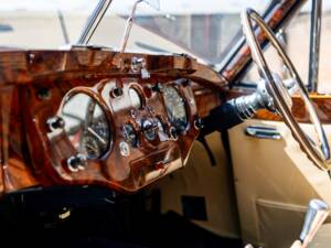 Image 40/50 of Jaguar XK 140 FHC (1955)