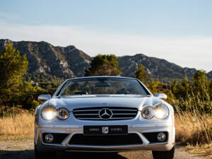 Image 36/50 de Mercedes-Benz SL 55 AMG (2006)