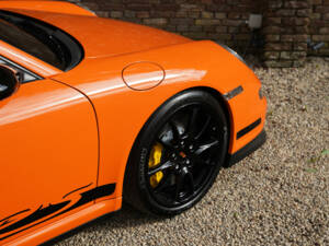 Image 44/50 de Porsche 911 GT3 RS (2008)