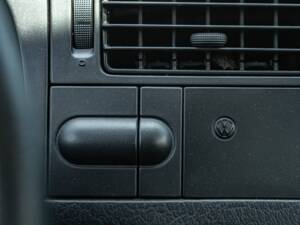 Immagine 32/45 di Volkswagen Golf IV 1.6 (1997)