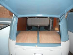 Image 18/24 of FIAT 600 Multipla (1959)