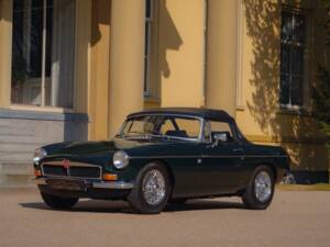 Image 47/50 de MG MGB GT (1974)