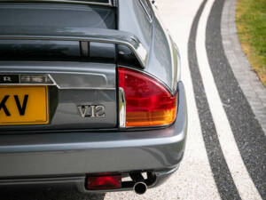 Bild 34/38 von Jaguar XJR-S V12 Le Mans (1988)