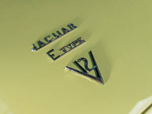 Imagen 11/28 de Jaguar E-Type V12 (1974)