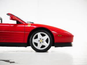 Afbeelding 30/50 van Ferrari 348 TS (1989)