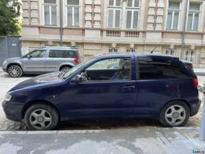 Image 3/25 de SEAT Ibiza II 1.9 TDI (1999)