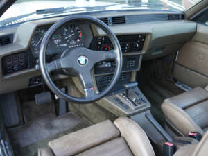 Bild 3/50 von BMW 635 CSi (1986)