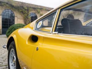 Image 12/25 of Ferrari Dino 246 GT (1970)