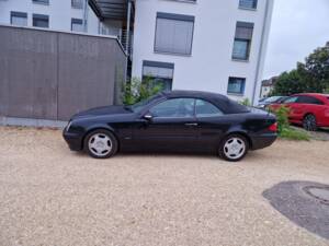 Bild 14/14 von Mercedes-Benz CLK 230 Kompressor (2000)