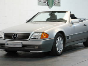 Afbeelding 1/38 van Mercedes-Benz 300 SL (1990)