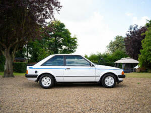 Imagen 9/50 de Ford Escort XR3i (1983)