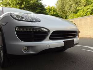 Image 12/98 of Porsche Cayenne S (2010)