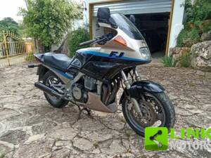 Bild 8/10 von Yamaha DUMMY (1991)