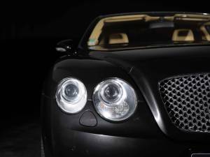 Image 3/17 of Bentley Continental Flying Spur (2006)