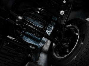 Image 32/33 of Volkswagen Beetle 1303 LS (1973)