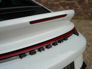 Afbeelding 4/50 van Porsche 911 GT3 Touring (2023)