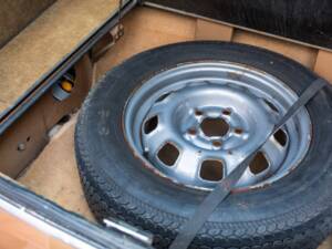 Image 49/50 of Volvo 1800 ES (1973)