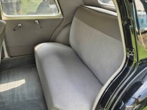 Image 24/47 of Citroën Traction Avant 11 BL (1955)