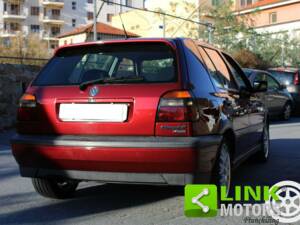 Bild 4/10 von Volkswagen Golf III 2.8 VR6 (1993)