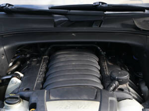Bild 47/49 von Porsche Cayenne GTS (2009)