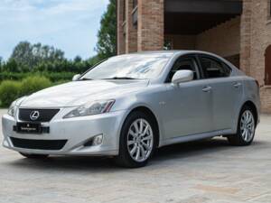 Afbeelding 1/50 van Lexus IS 220d (2006)