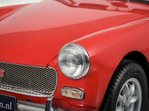 Image 18/50 of MG Midget GAN5 (1973)