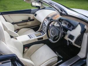 Bild 6/30 von Aston Martin DB 9 Volante (2006)