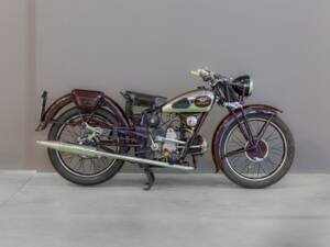 Image 2/10 of Moto Guzzi DUMMY (1935)