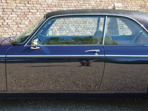 Imagen 38/50 de Jaguar XJ 6 C 4.2 (1977)