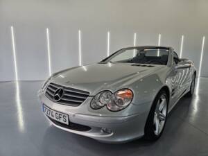 Image 3/7 of Mercedes-Benz SL 350 (2004)