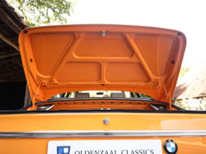 Image 27/78 of BMW 2002 Baur (1972)