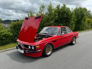 Image 46/73 of BMW 2,5 CS (1975)