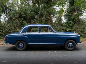 Afbeelding 7/17 van Mercedes-Benz 219 (1956)