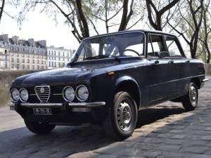 Bild 4/42 von Alfa Romeo Giulia Nuova Super 1300 (1976)