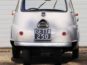 Imagen 2/36 de BMW Isetta 250 (1957)