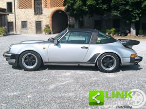 Afbeelding 3/10 van Porsche 911 Carrera 3.2 (1986)