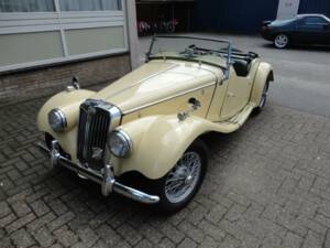 Bild 27/28 von MG TF (1954)