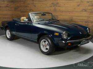 Image 4/19 of FIAT 124 Spider CS1 (1977)