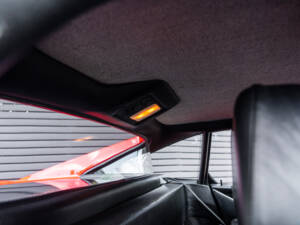 Bild 24/56 von Ferrari 348 TB (1992)