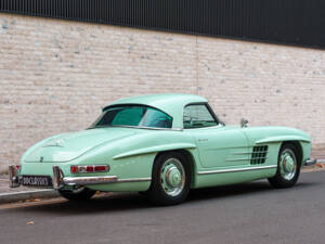 Image 3/26 of Mercedes-Benz 300 SL Roadster (1963)