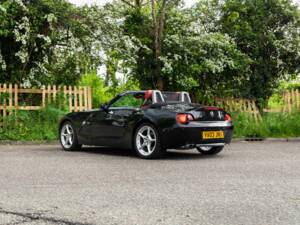 Image 17/34 of BMW Z4 3.0i (2003)