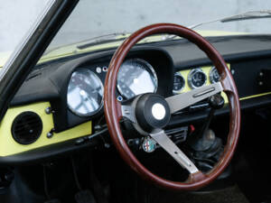 Image 10/24 of Alfa Romeo Spider 1300 Junior (1972)