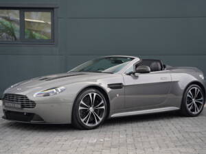 Bild 4/50 von Aston Martin V12 Vantage S (2012)