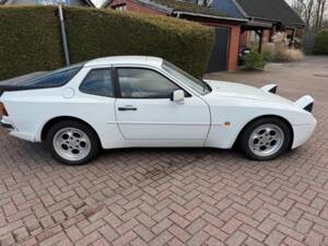 Bild 5/45 von Porsche 944 Turbo (1985)